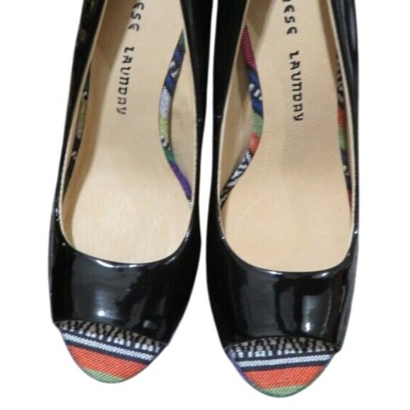 Chinese Laundry Triple Major Black Patent Leather Peep Toe Patterned Heels sz 8 - Picture 6 of 14
